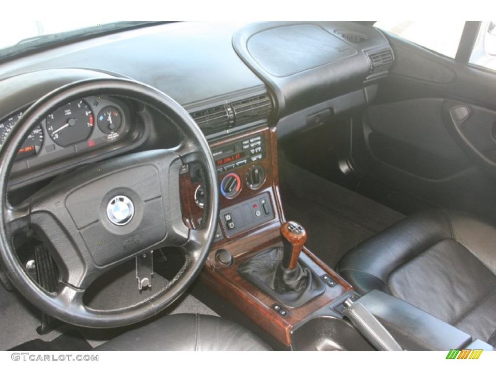 1997 BMW Z3 2.8 Roadster Black Dashboard Photo #50822811