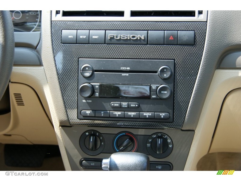 2007 Fusion SE - Dune Pearl Metallic / Camel photo #22