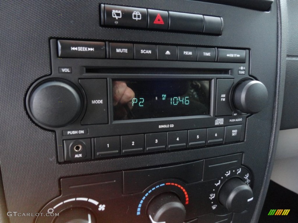 2006 Dodge Magnum Standard Magnum Model Controls Photo #50827134