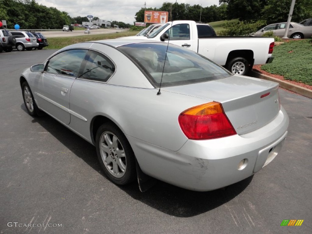 2001 Sebring LXi Coupe - Ice Silver Pearlcoat / Black/Light Gray photo #3