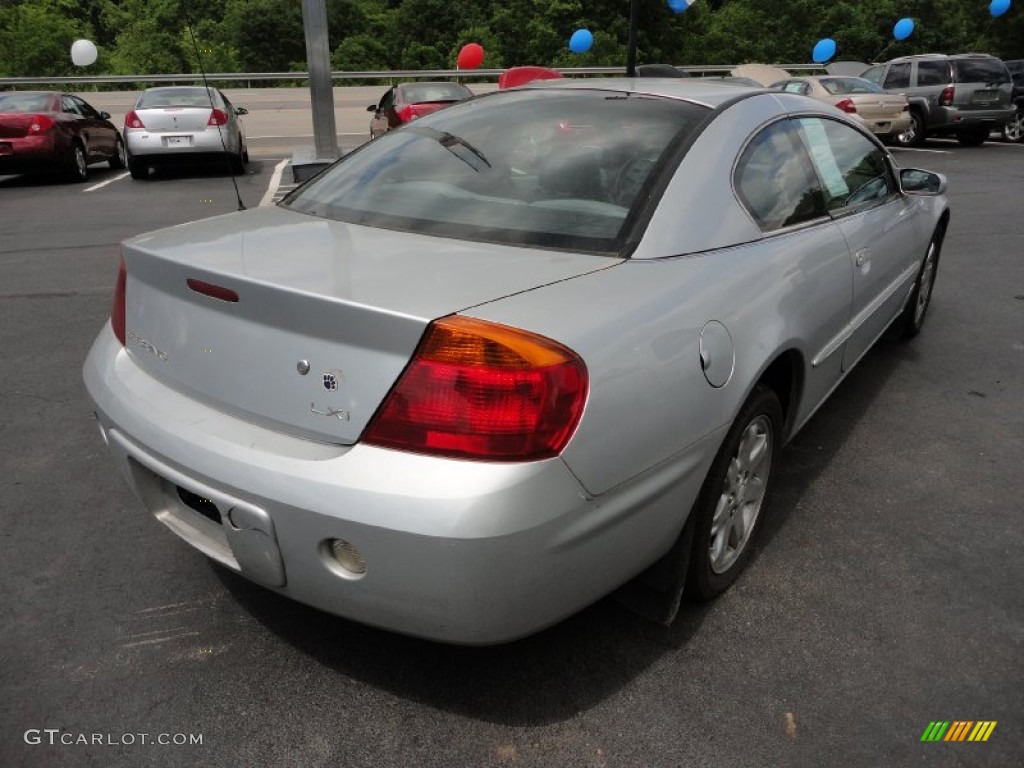 2001 Sebring LXi Coupe - Ice Silver Pearlcoat / Black/Light Gray photo #5