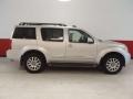 2008 Silver Lightning Nissan Pathfinder LE V8  photo #2