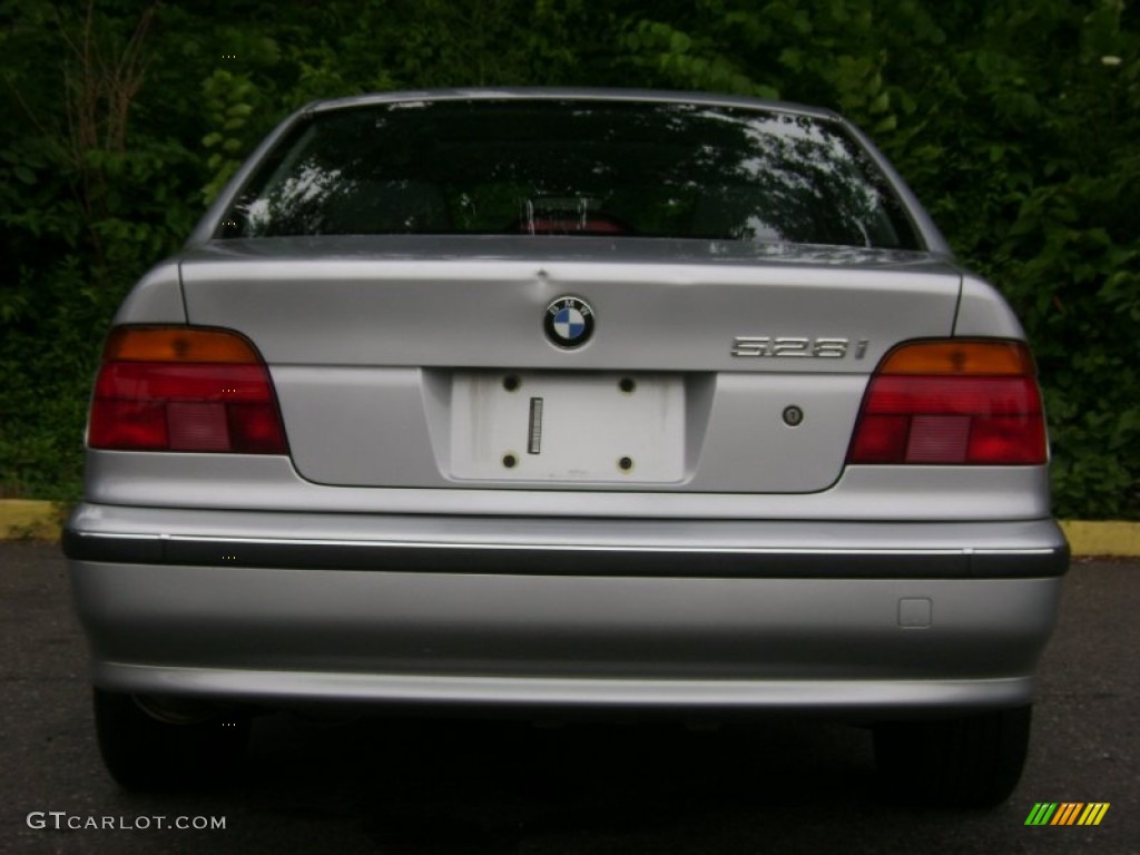 Arctic Silver Metallic 1998 BMW 5 Series 528i Sedan Exterior Photo #50829549