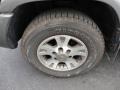 2001 Nissan Pathfinder SE 4x4 Wheel and Tire Photo