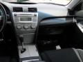 Super White - Camry SE Photo No. 15