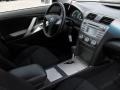 Super White - Camry SE Photo No. 19