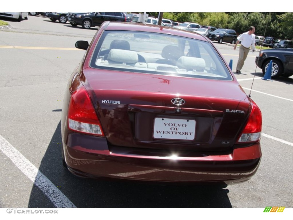 2002 Elantra GLS Sedan - Chianti Red / Beige photo #6