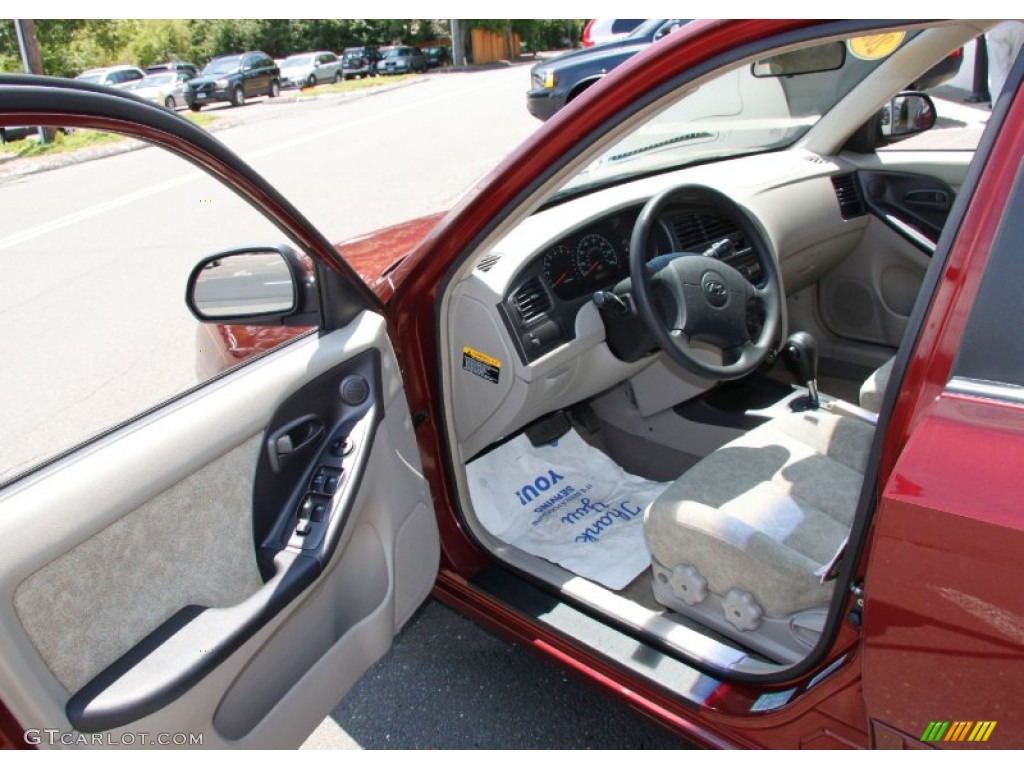 2002 Elantra GLS Sedan - Chianti Red / Beige photo #10