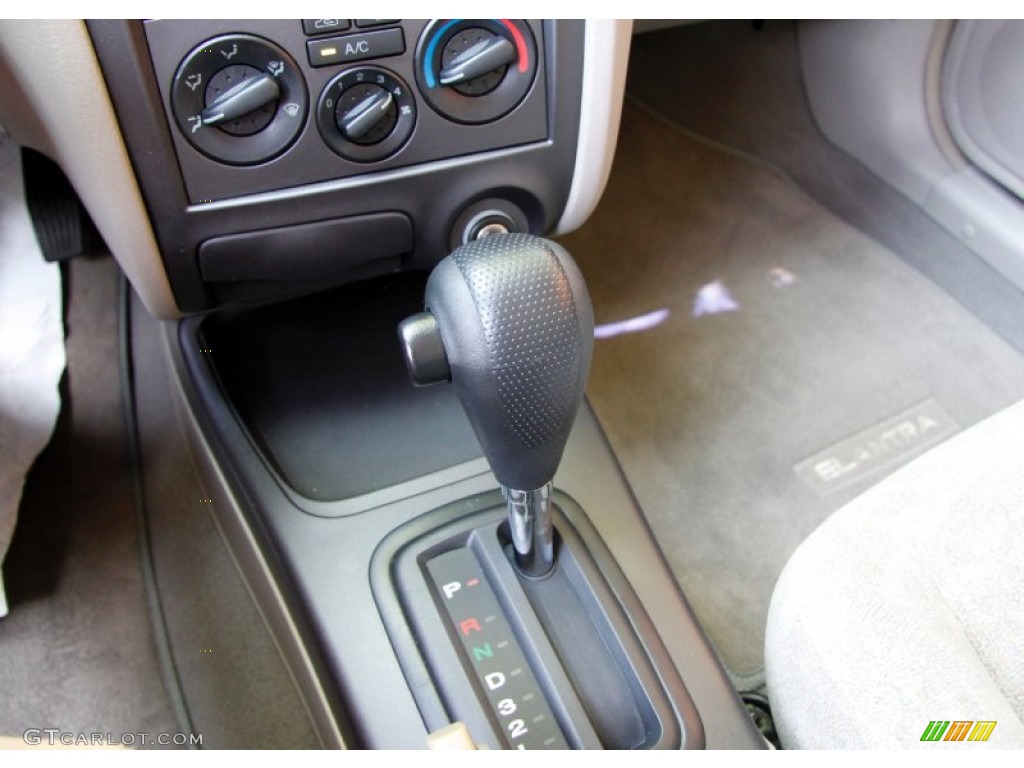 2002 Elantra GLS Sedan - Chianti Red / Beige photo #16
