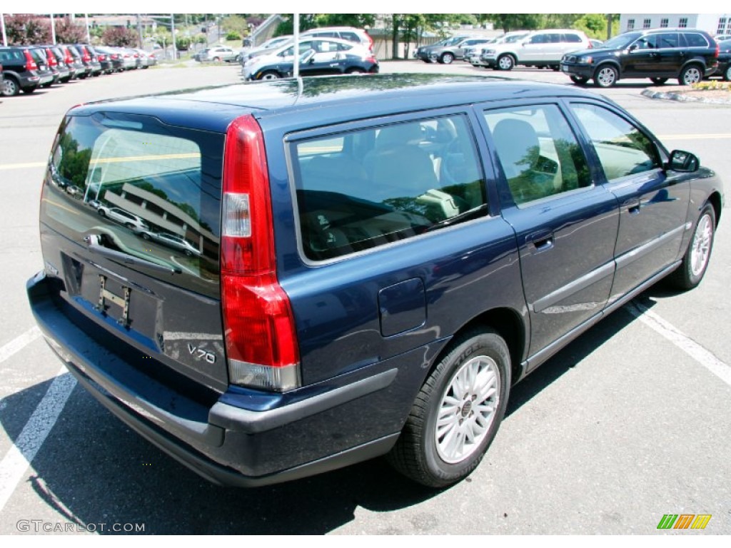 2004 V70 2.4 - Nautic Blue Metallic / Taupe photo #5