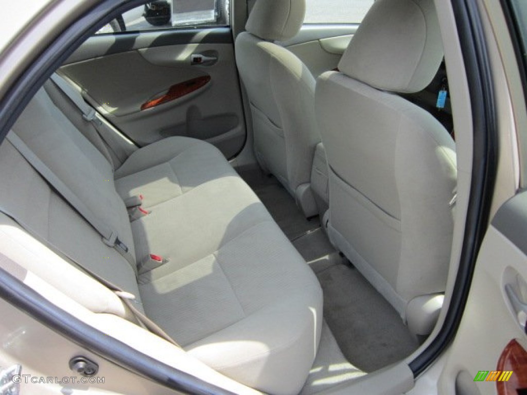 2009 Corolla XLE - Desert Sand Mica / Bisque photo #9