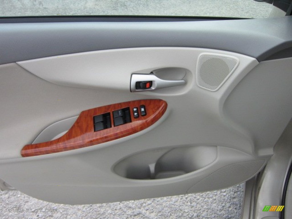 2009 Corolla XLE - Desert Sand Mica / Bisque photo #13