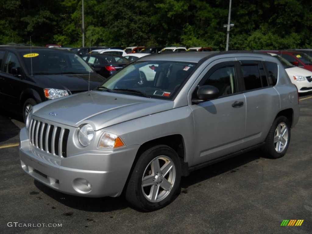 2007 Compass Sport 4x4 - Bright Silver Metallic / Pastel Slate Gray photo #1