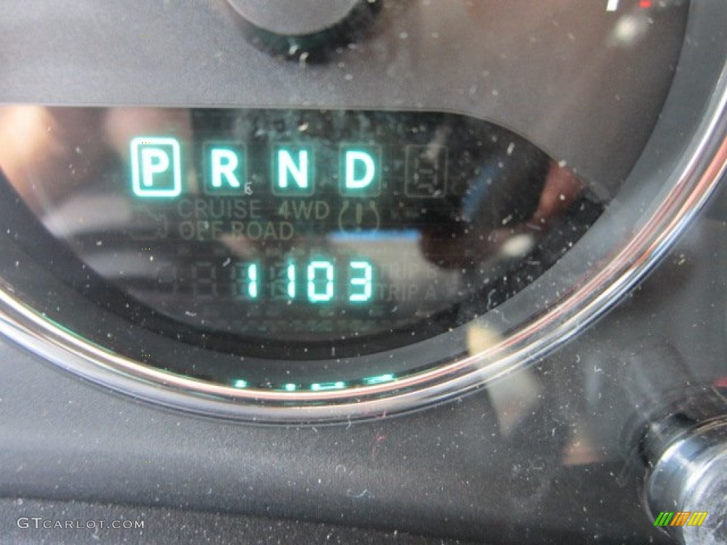 2011 Wrangler Unlimited Sahara 4x4 - Detonator Yellow / Black photo #25