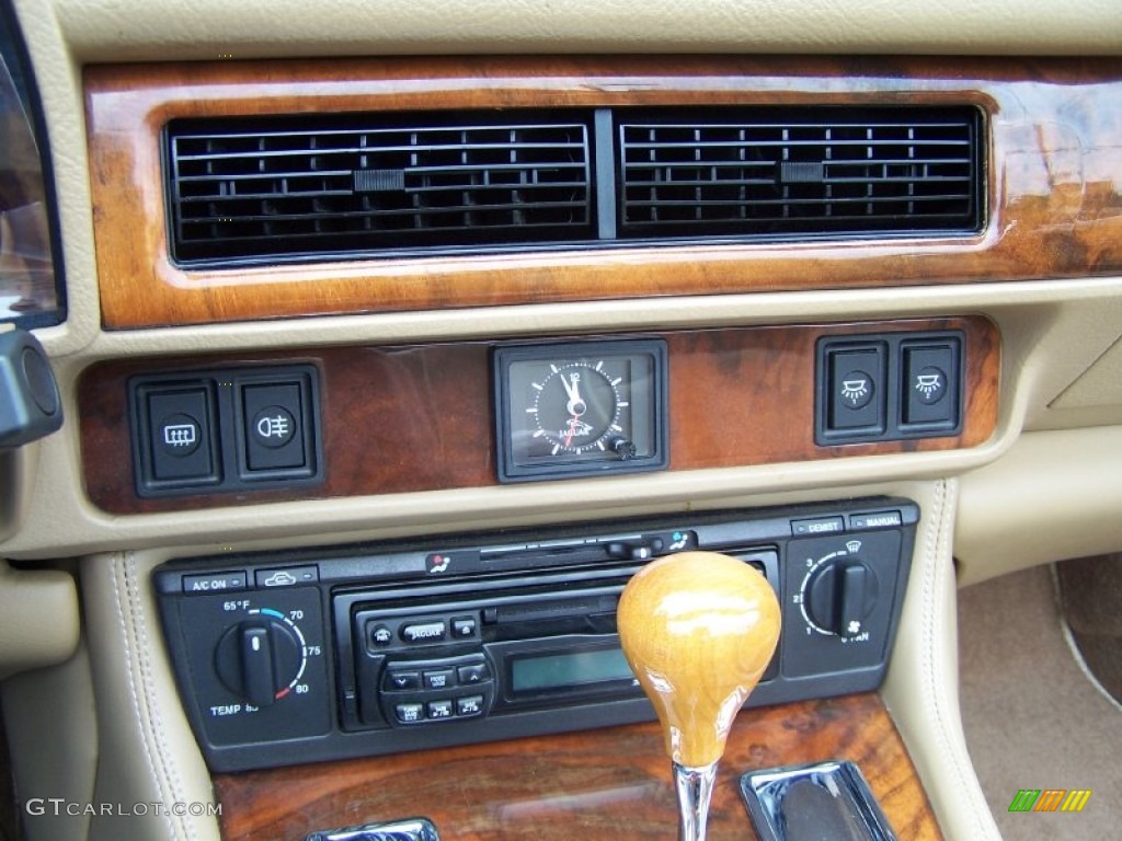 1996 Jaguar XJ XJS Convertible Controls Photo #50836332