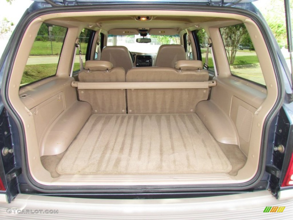 1999 Ford Explorer Eddie Bauer Trunk Photo #50837046