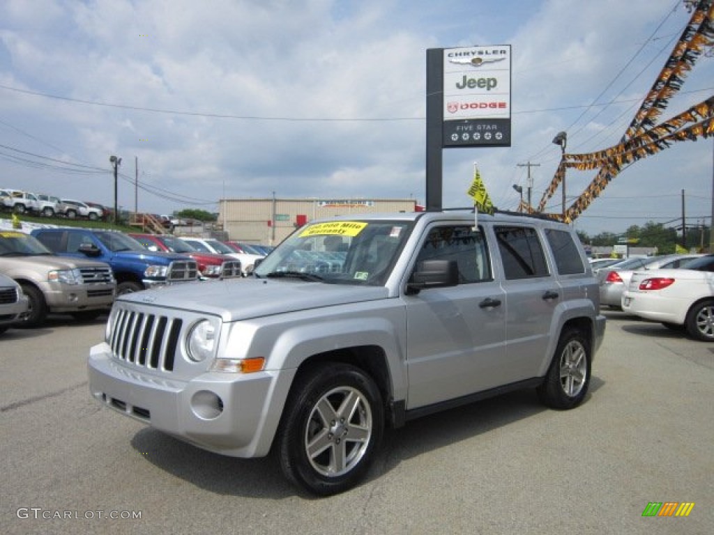 2008 Patriot Sport 4x4 - Bright Silver Metallic / Dark Slate Gray photo #1