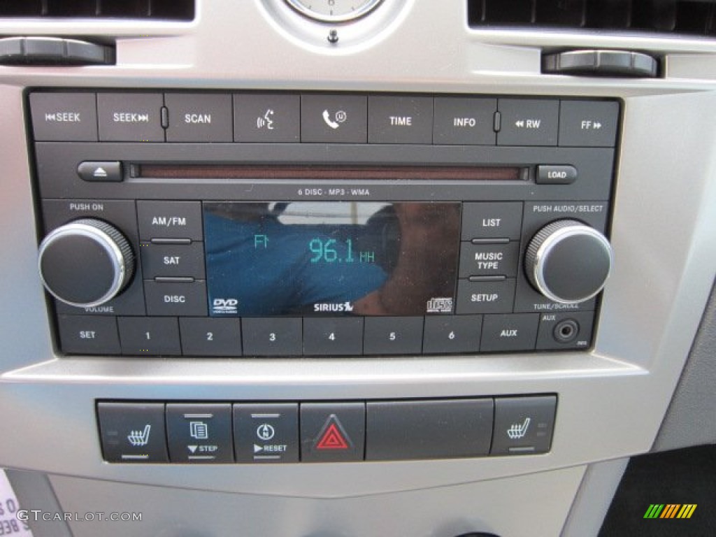 2008 Chrysler Sebring Touring Convertible Controls Photo #50838345