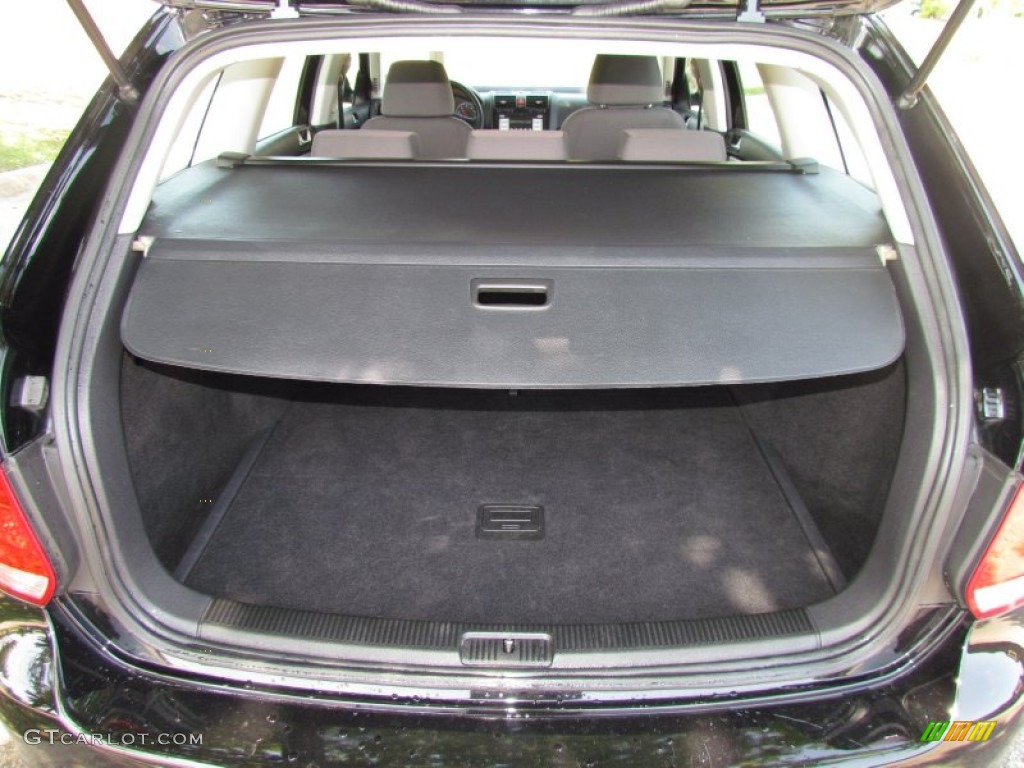 2009 Volkswagen Jetta S SportWagen Trunk Photo #50838399