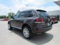 Galapagos Metallic - Touareg VR6 FSI 4XMotion Photo No. 3