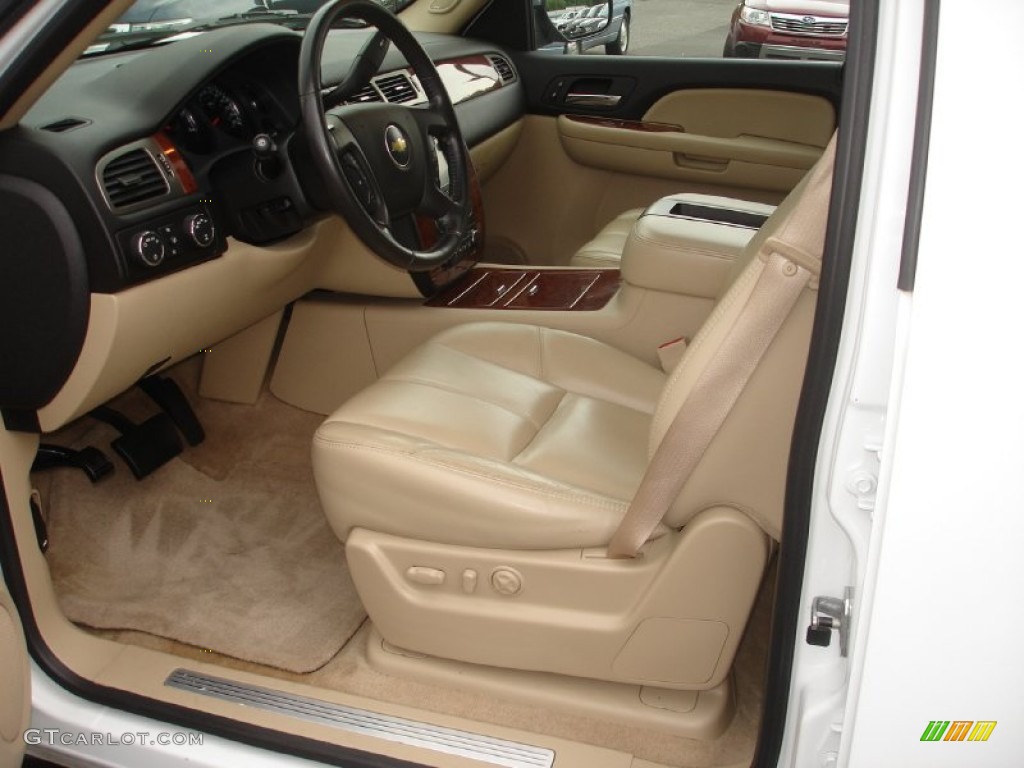 Light Cashmere/Ebony Interior 2008 Chevrolet Suburban 1500 4x4 Photo #50839047