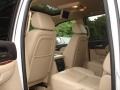 Light Cashmere/Ebony Interior Photo for 2008 Chevrolet Suburban #50839062