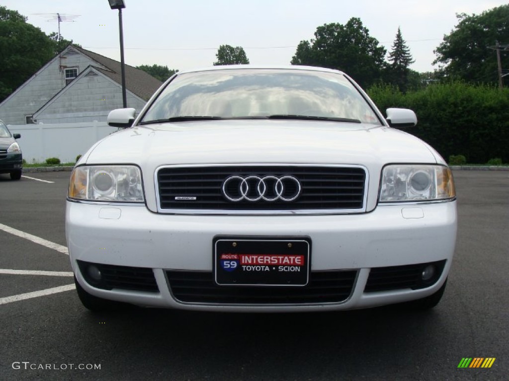 2002 A6 3.0 quattro Sedan - Polar White / Beige photo #2