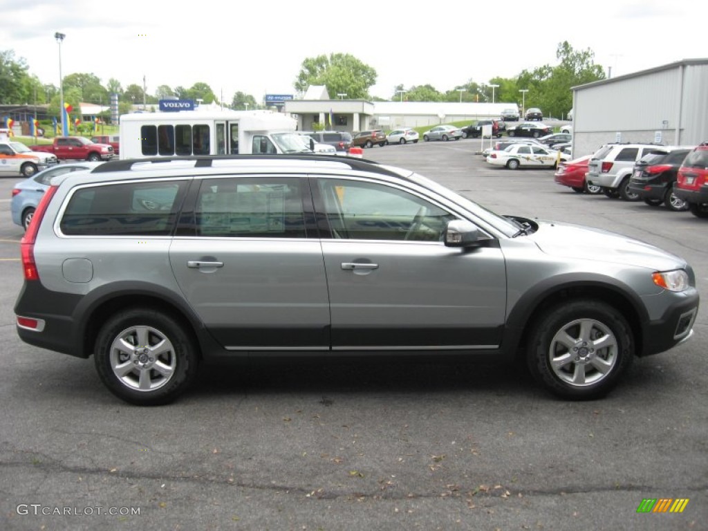 Electric Silver Metallic 2011 Volvo XC70 3.2 AWD Exterior Photo #50840124