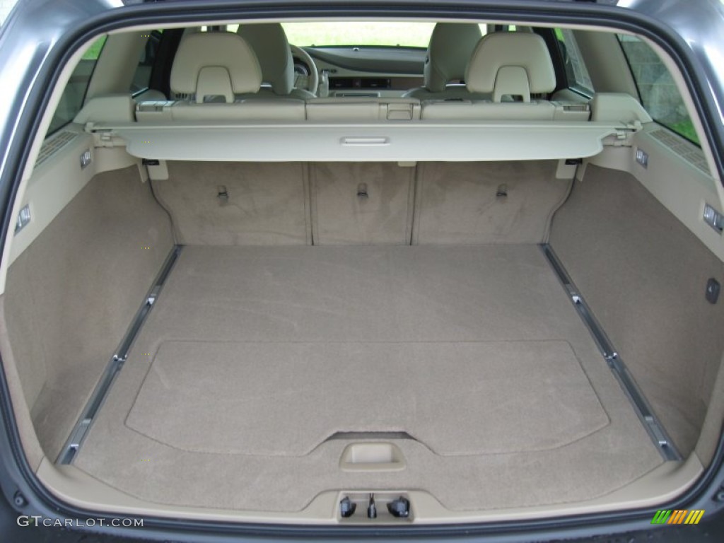 2011 Volvo XC70 3.2 AWD Trunk Photo #50840214