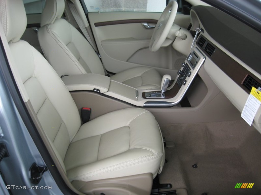 Sandstone Beige Interior 2011 Volvo XC70 3.2 AWD Photo #50840328