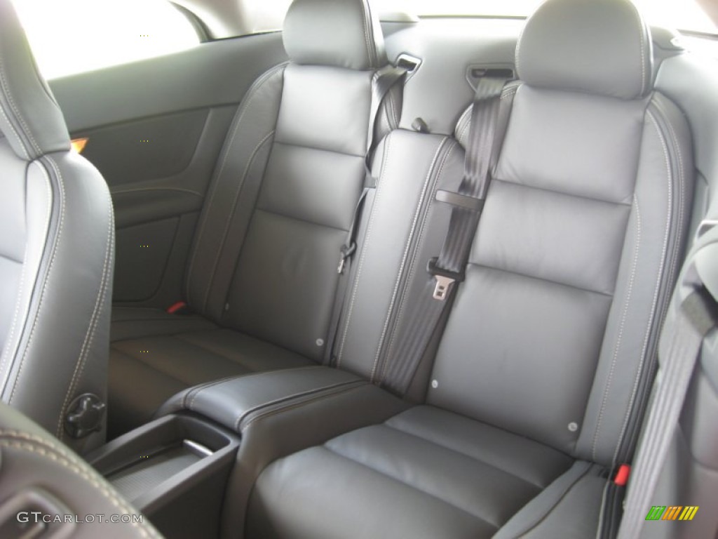 2011 C70 T5 - Electric Silver Metallic / Soverign Hide Off Black Leather/Off Black photo #17