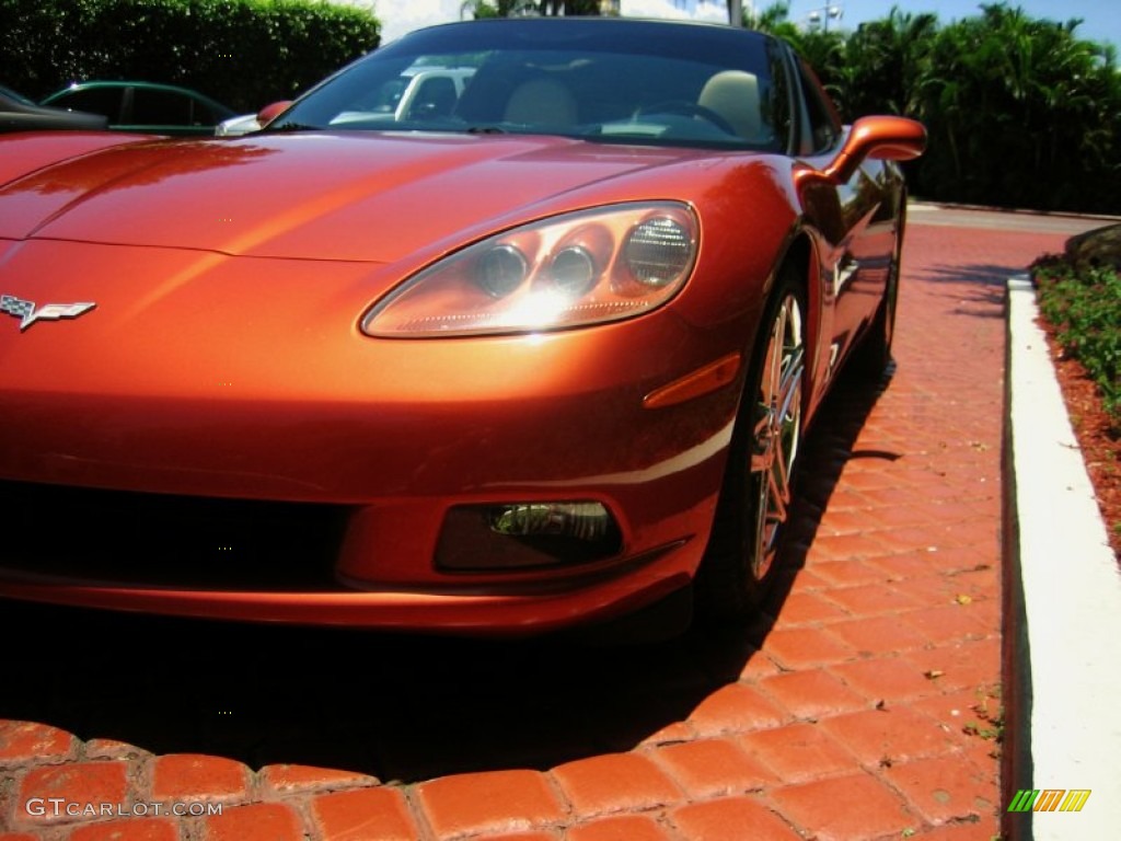 2005 Corvette Coupe - Daytona Sunset Orange Metallic / Cashmere photo #10