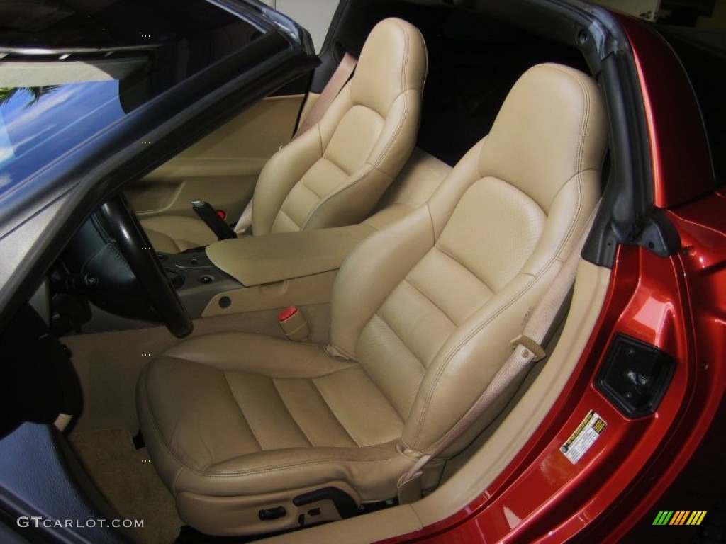 Cashmere Interior 2005 Chevrolet Corvette Coupe Photo #50842050