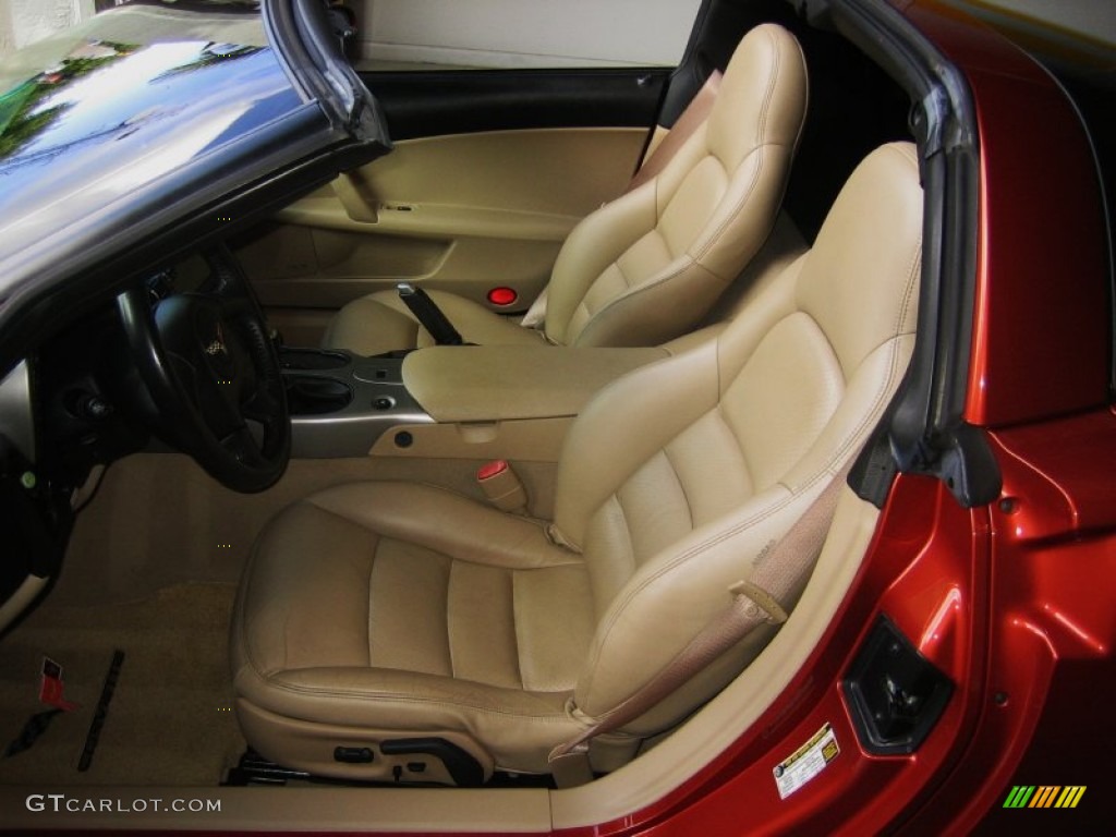 Cashmere Interior 2005 Chevrolet Corvette Coupe Photo #50842073