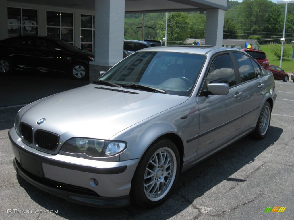 2004 3 Series 325xi Sedan - Silver Grey Metallic / Black photo #2