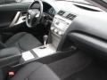 Super White - Camry SE Photo No. 11