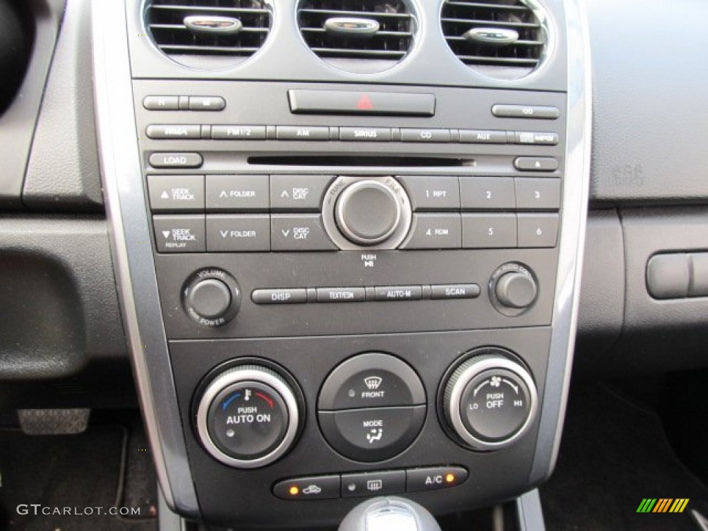 2010 Mazda CX-7 i SV Controls Photo #50851057
