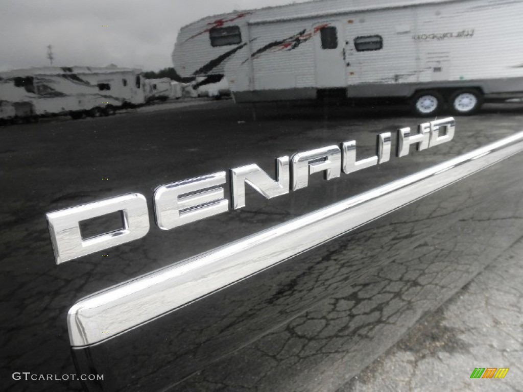 2011 GMC Sierra 2500HD Denali Crew Cab 4x4 Marks and Logos Photo #50852704