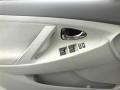 Super White - Camry LE Photo No. 12