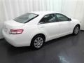 Super White - Camry LE Photo No. 16