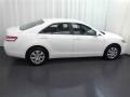 Super White - Camry LE Photo No. 17