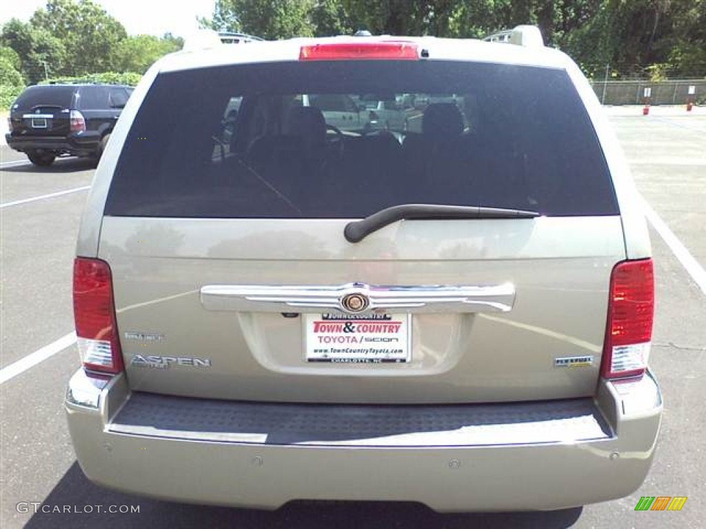2008 Aspen Limited - Mineral Gray Metallic / Light Graystone photo #4