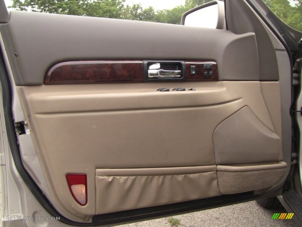 2000 Lincoln LS V8 Medium Parchment Door Panel Photo #50856220