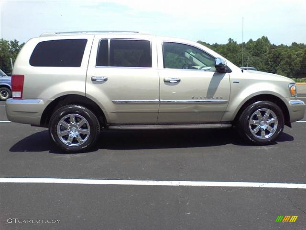 Mineral Gray Metallic 2008 Chrysler Aspen Limited Exterior Photo #50856274