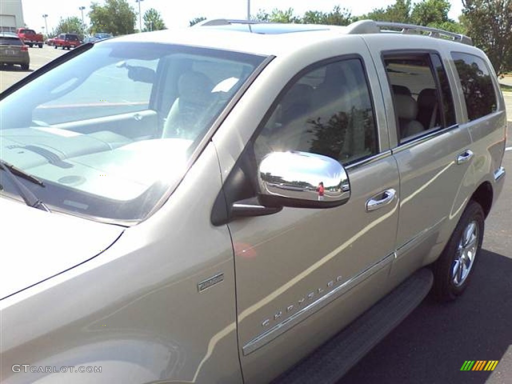 2008 Aspen Limited - Mineral Gray Metallic / Light Graystone photo #19