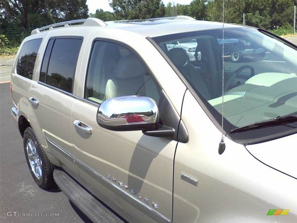 2008 Aspen Limited - Mineral Gray Metallic / Light Graystone photo #20