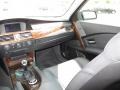 Jet Black - 5 Series 525i Sedan Photo No. 19