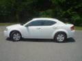 Stone White - Avenger SXT Photo No. 10