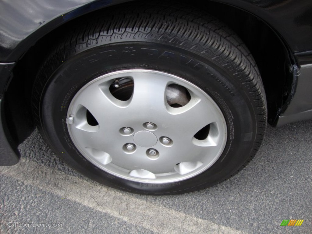 1998 Acura RL 3.5 Sedan Wheel Photo #50866504