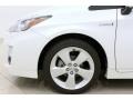 Blizzard White Pearl - Prius Hybrid V Photo No. 29